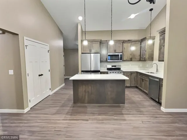 $364,900 | 412 5th Street Northwest, Maple Lake, MN 55358