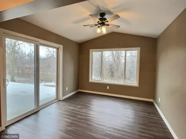 $364,900 | 412 5th Street Northwest, Maple Lake, MN 55358