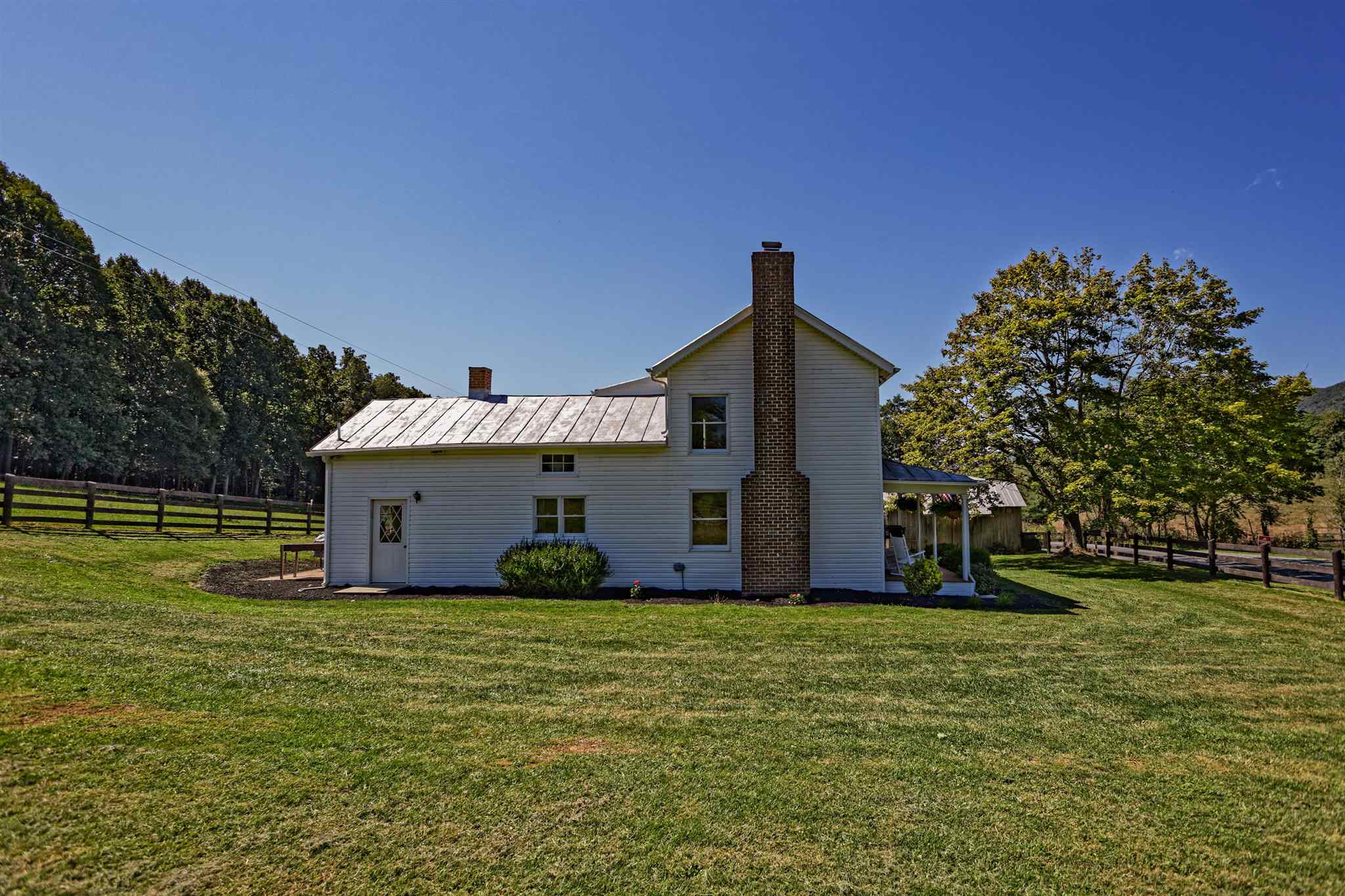 112 Walkers Creek Road Middlebrook, VA 24459 - Photo 6 of 44 Gallery Image 6