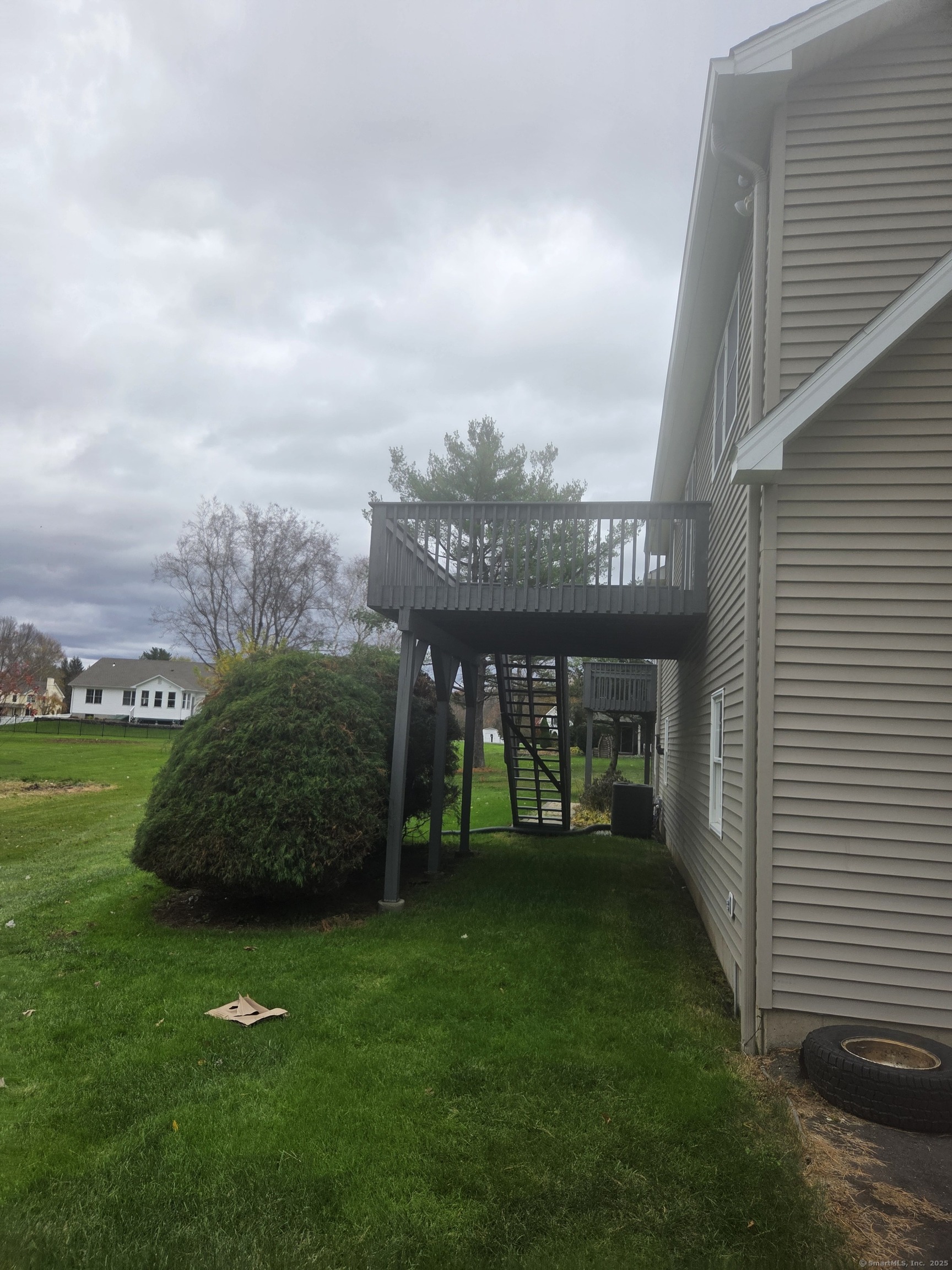 216 Wells Road East Windsor, CT 06088 - Photo 11 of 12 a view of a back yard