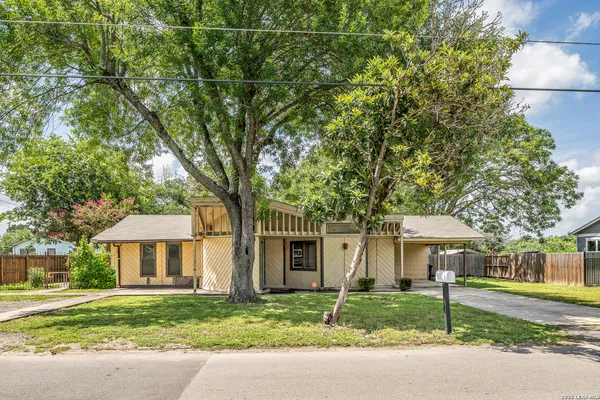 $925 | 170 Sinclair Road, San Antonio, TX 78222