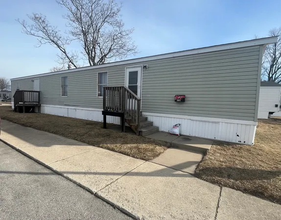 $36,900 | 501 Jennifer Drive, Lynwood, IL 60411