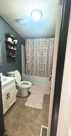 $36,900 | 501 Jennifer Drive, Lynwood, IL 60411
