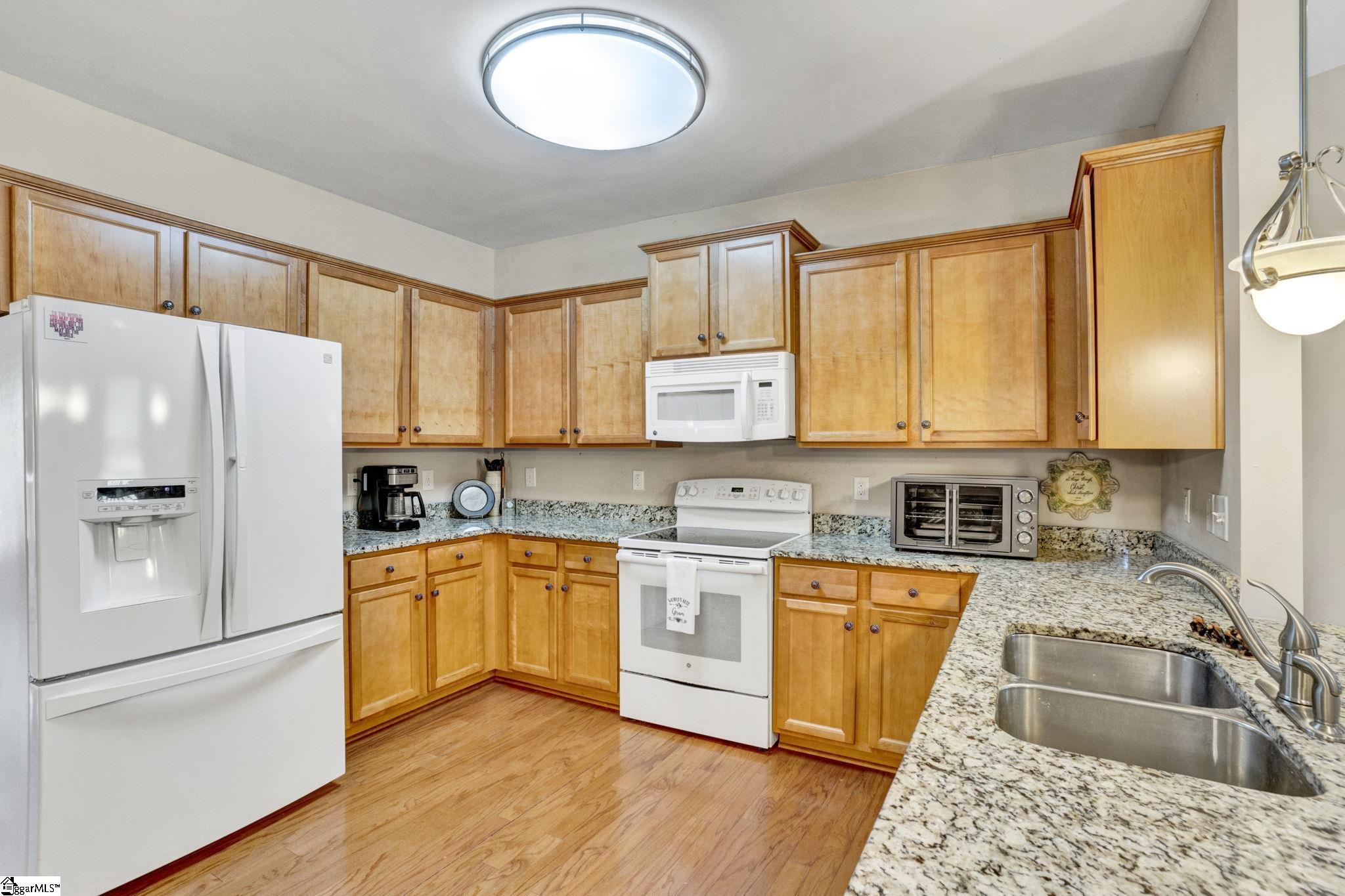 100 Amherst Way Easley, SC 29642 - Photo 12 of 50