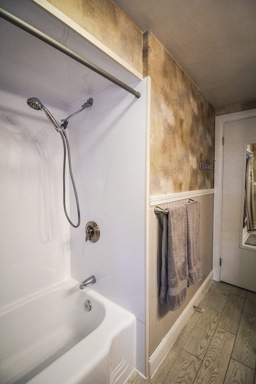 28 Grove Street Saugus, MA 01906 - Photo 14 of 42 Gallery Image 14