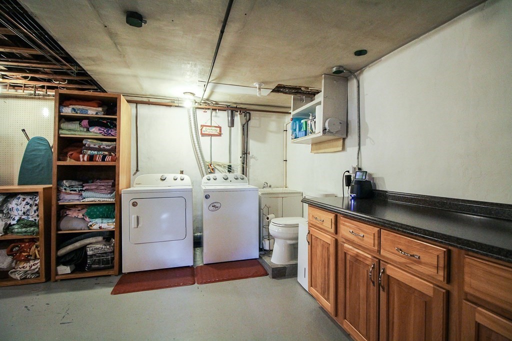 28 Grove Street Saugus, MA 01906 - Photo 24 of 42 Gallery Image 24