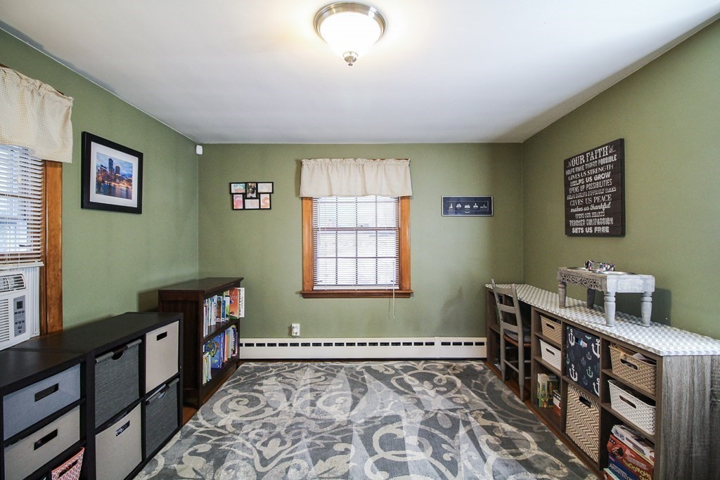 28 Grove Street Saugus, MA 01906 - Photo 9 of 42 Gallery Image 9