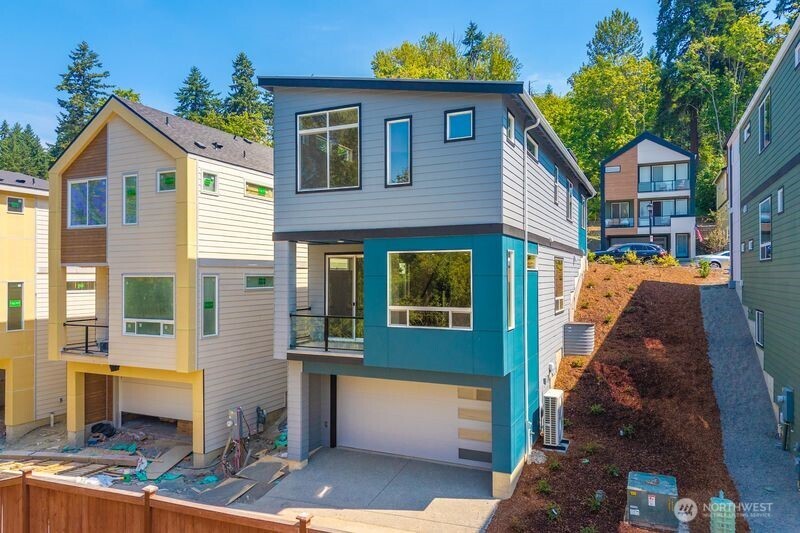 4021 Aberdeen Way Northeast Renton, WA 98056 - Photo 2 of 9 Gallery Image 2