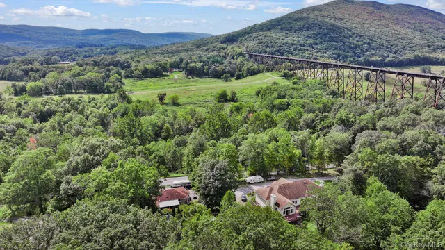 $700,000 | 213 Orrs Mills Road, Salisbury Mills, NY 12577