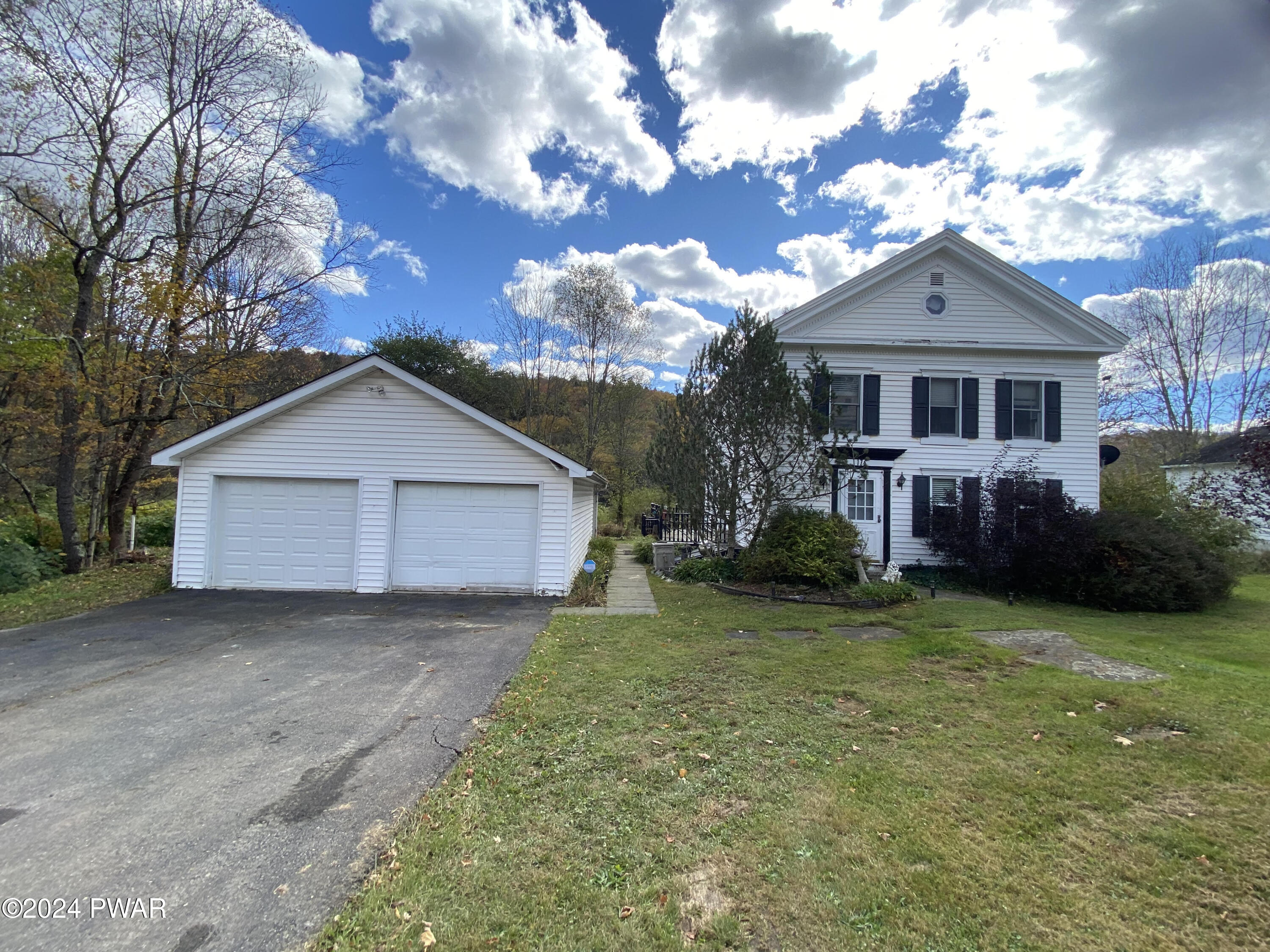 Home with garage