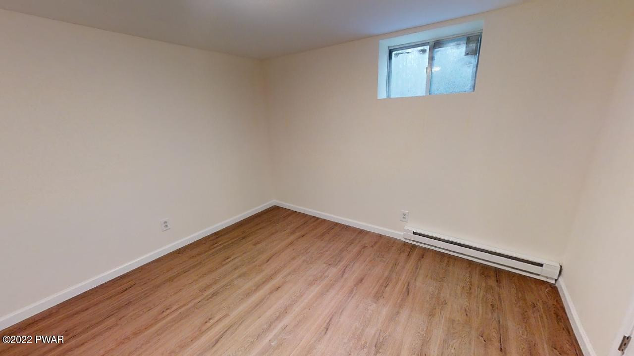124 Locust Road Dingmans Ferry, PA 18328 - Photo 15 of 23