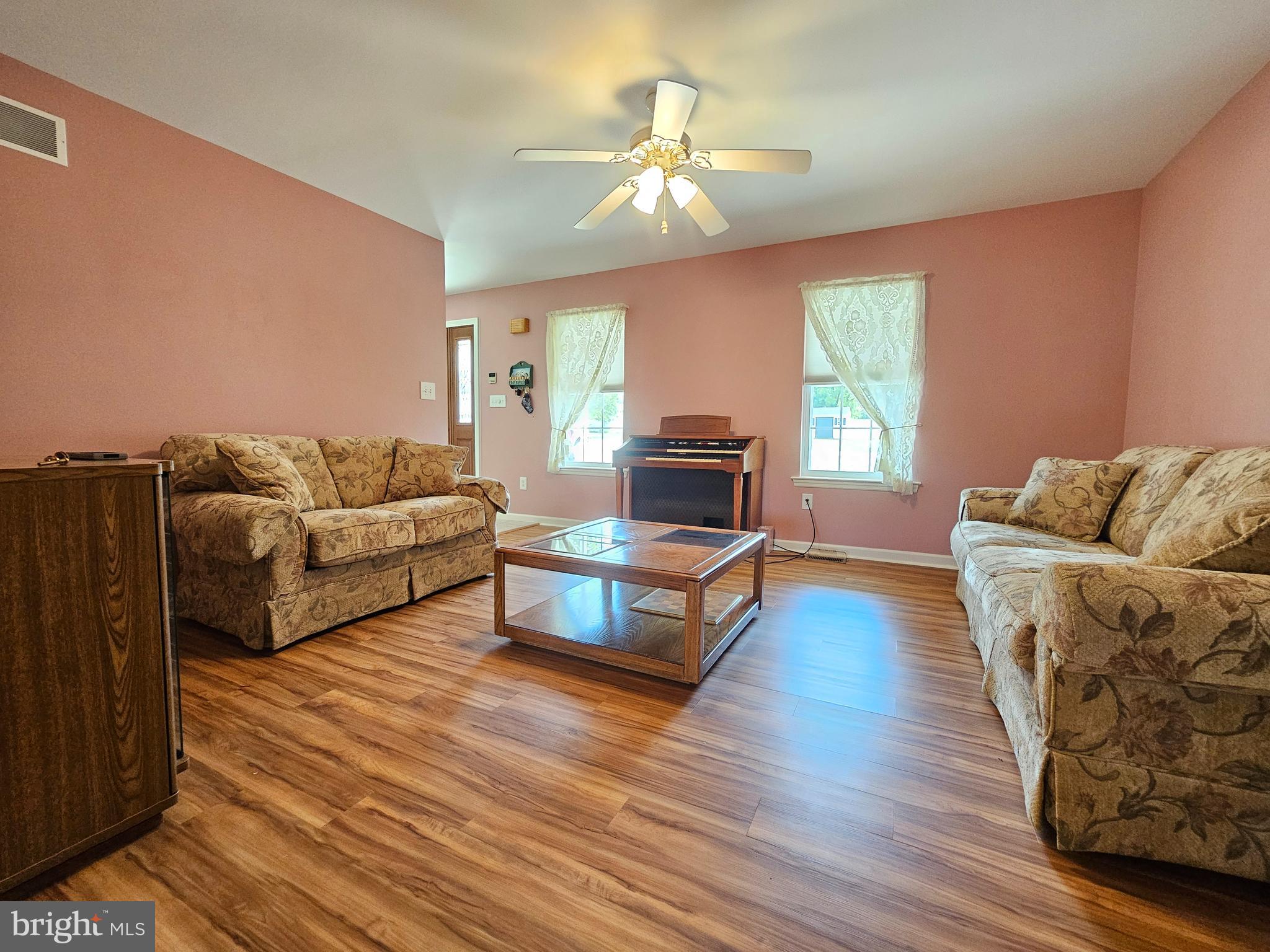 4509 Hillside Road Reading, PA 19606 - Photo 6 of 52 Gallery Image 6
