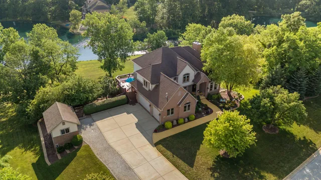 $995,000 | 84 Liberty Lakes Drive, Valparaiso, IN 46385