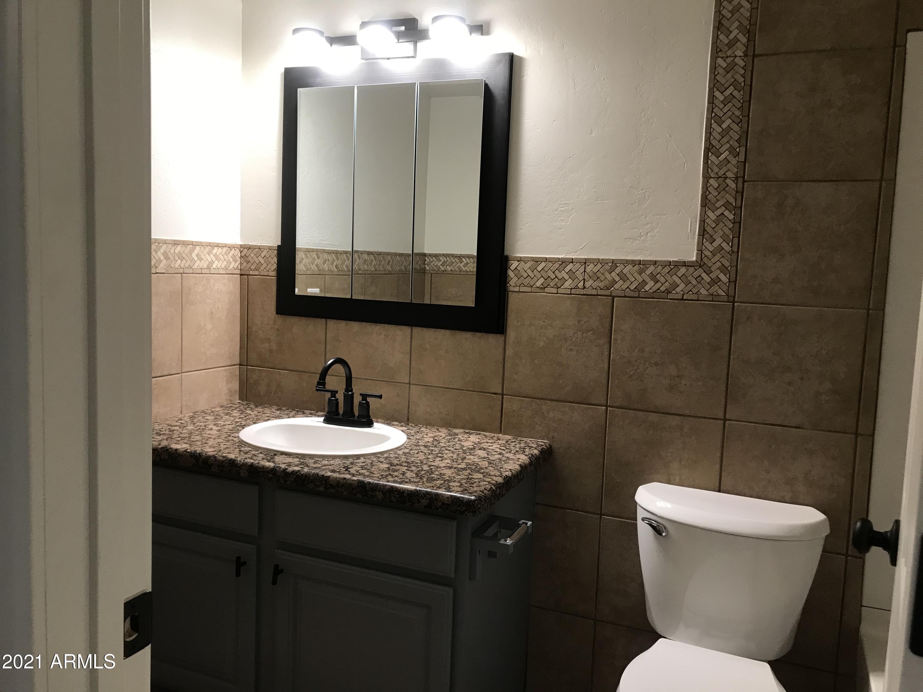 151 East Broadway Road, Unit 202 Tempe, AZ 85282 - Photo 5 of 9 IMG_8209 (1)