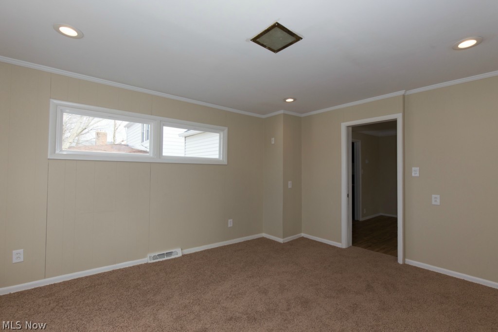 3911 East Antisdale Road Cleveland, OH 44118 - Photo 13 of 21 Gallery Image 13