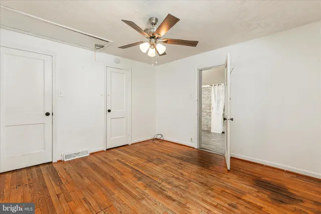 $259,900 | 514 Manassas Avenue, Front Royal, VA 22630