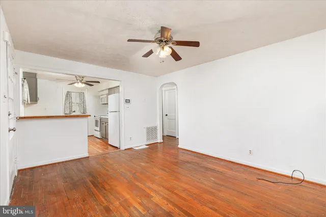 $259,900 | 514 Manassas Avenue, Front Royal, VA 22630