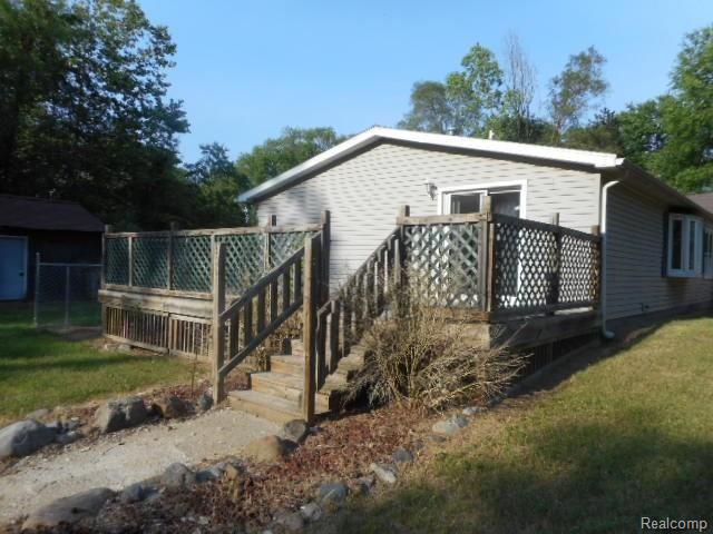 13200 Ostrander Road Maybee, MI 48159 - Photo 4 of 29 3.JPG