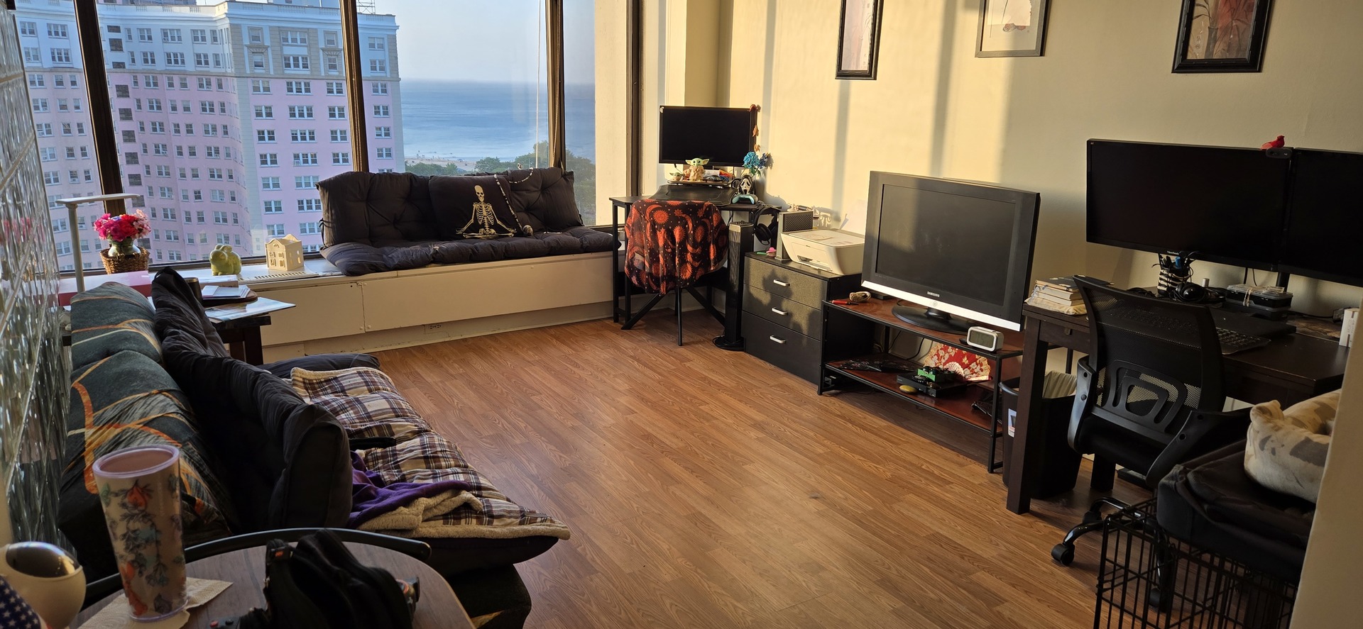5455 North Sheridan Road, Unit 2207 Chicago, IL 60640 - Photo 2 of 16