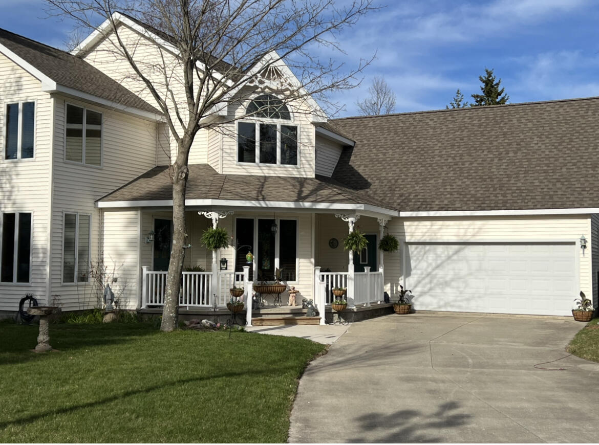 126 Channel Road Alpena, MI 49707 - Photo 1 of 25 Front exterior