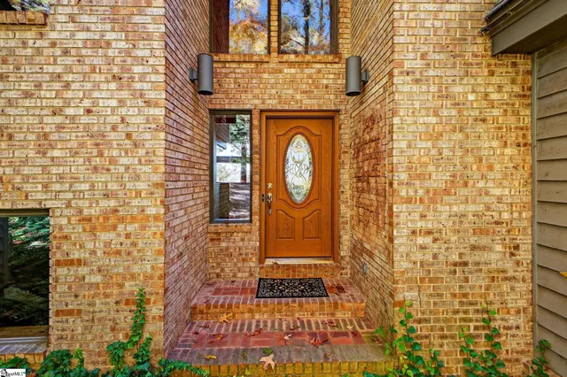 $699,999 | 2 Deep Notch Way, Travelers Rest, SC 29690