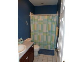 480 Kilkenny Road Kingsport, TN 37664 - Photo 17 of 24 Hall bathroom
