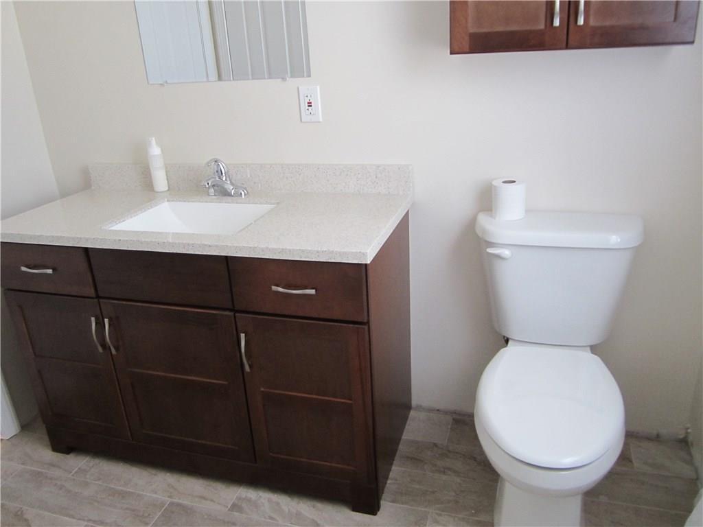 1704 N Road Cornish, ME 04020 - Photo 10 of 14 bath1