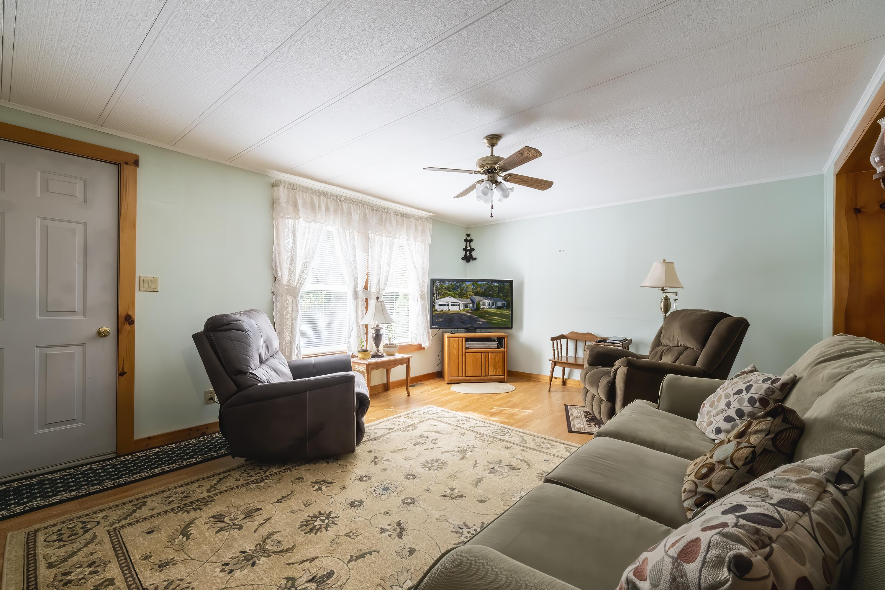 18 Sodom Road Bristol, ME 04539 - Photo 21 of 45 20220929_18_Sodum_Rd_4128_INSERT