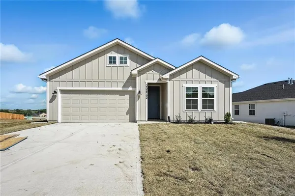 $400,435 | 32726 West 176th Terrace, Edgerton, KS 66021