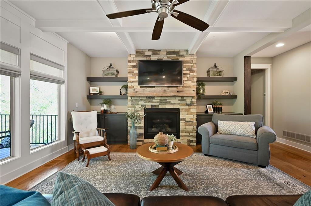 804 Old Hickory Road Greenwood, MO 64034 - Photo 7 of 39