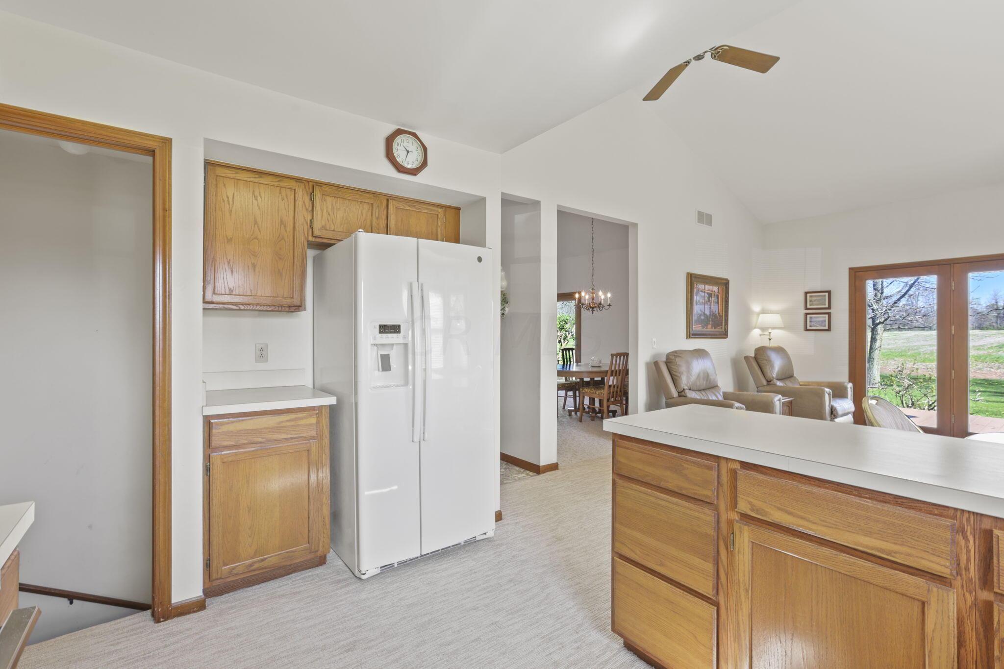 3826 Stemen Road Northwest Baltimore, OH 43105 - Photo 22 of 58 Kitchen
