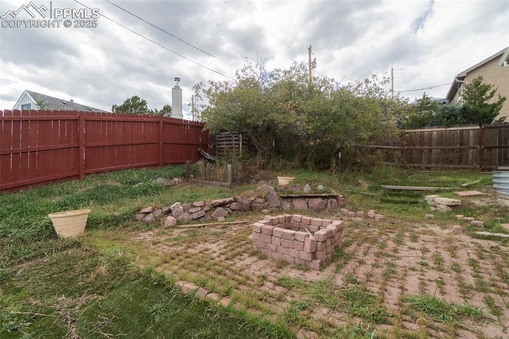 863 Circle Road Palmer Lake, CO 80133 - Photo 47 of 48 a view of a backyard