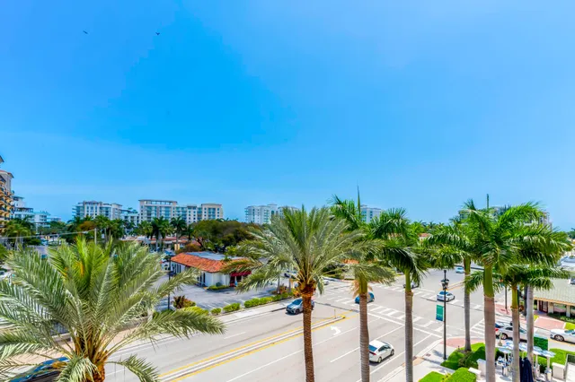 $550,000 | 233 South Federal Highway, Unit 413, Boca Raton, FL 33432
