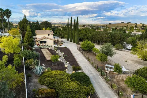 $1,200,000 | 927 Osos Way, Paso Robles, CA 93446