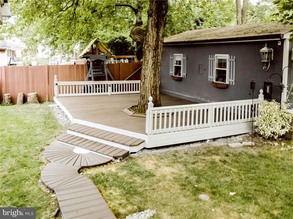 105 North Johnson Road Sterling, VA 20164 - Photo 28 of 30 Back Yard