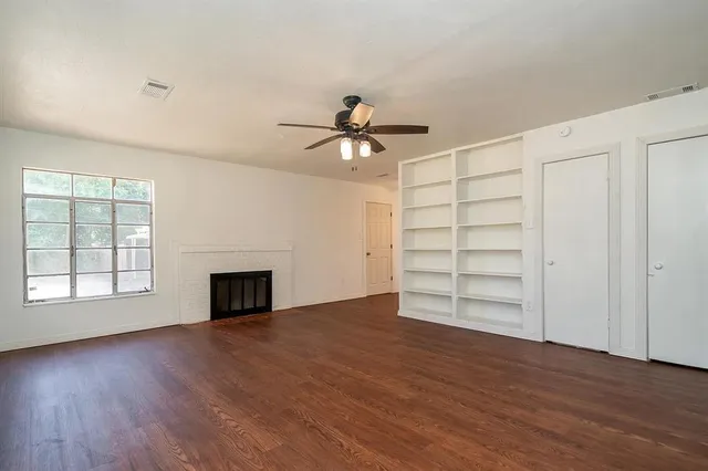 $2,095 | 3444 South Garrett Street, Marshall, TX 75672