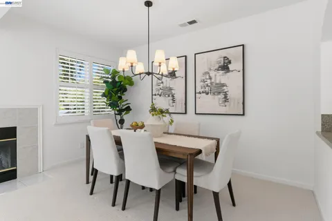 $925,000 | 57 Danville Oak Place, Danville, CA 94526