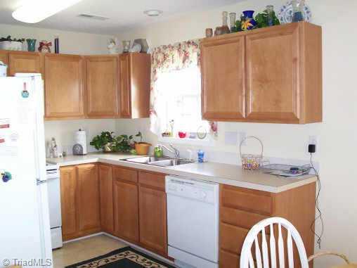 246 Danner Road Mocksville, NC 27028 - Photo 3 of 4 Other. kitchen
