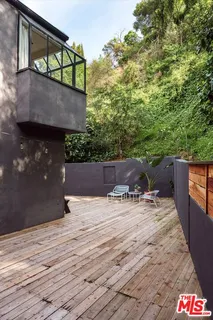 $1,625,000 | 8518 Appian Way, Los Angeles, CA 90046