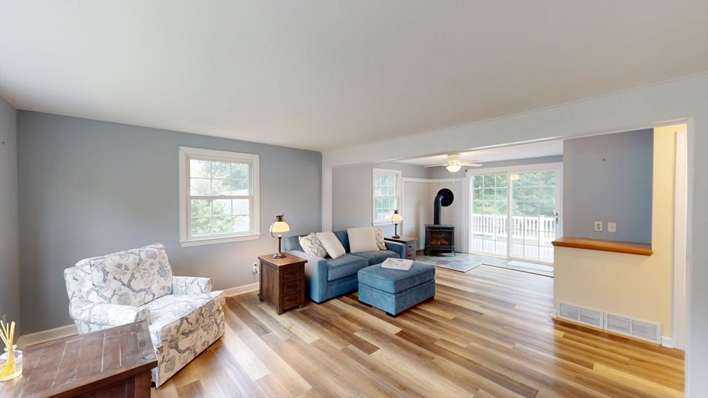 11 Roland Baxter Road North Attleboro, MA 02760 - Photo 9 of 34