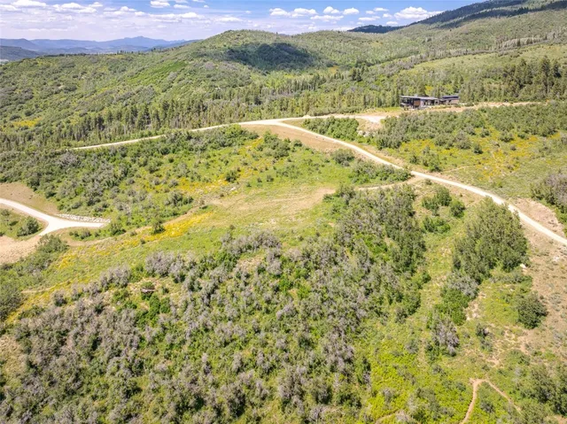$3,150,000 | 33990 Meadow Creek Drive, Steamboat Springs, CO 80487