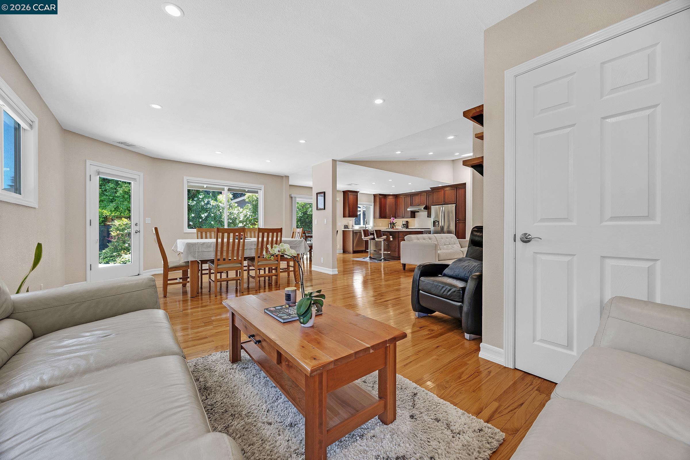 8 Bath Court San Ramon, CA 94583 - Photo 22 of 43