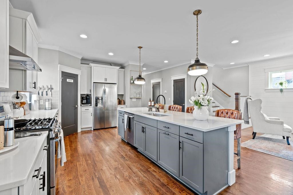 607 Bragg Street Raleigh, NC 27601 - Photo 14 of 44 Photo 14