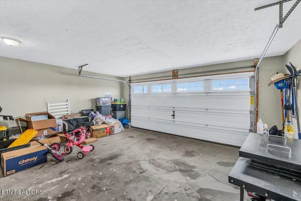 $267,500 | 2026 Jonathan Drive, White Pine, TN 37890