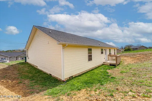 $267,500 | 2026 Jonathan Drive, White Pine, TN 37890