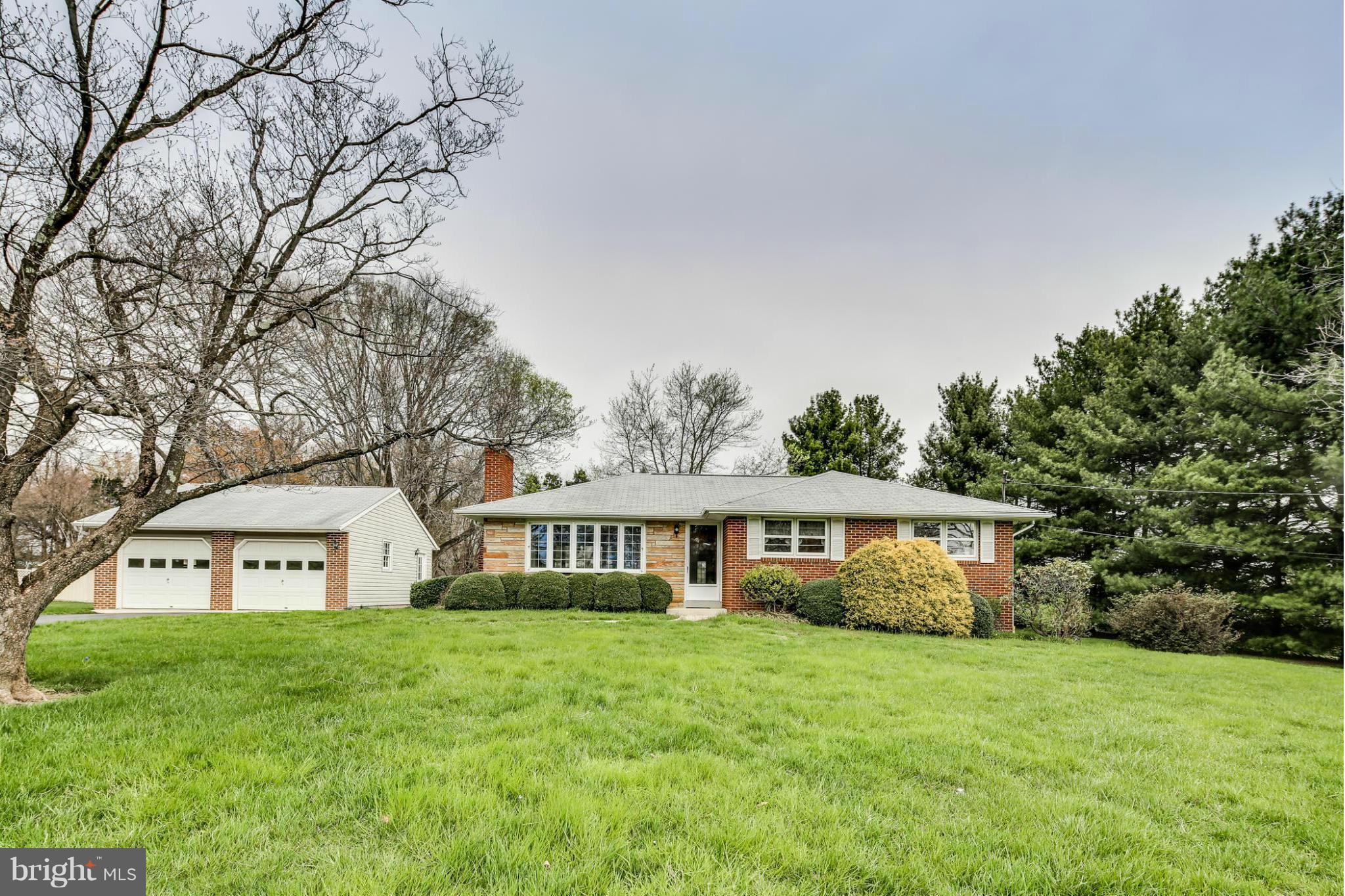10510 Vista Road Columbia, MD 21044 - Photo 1 of 29 Exterior (Front)