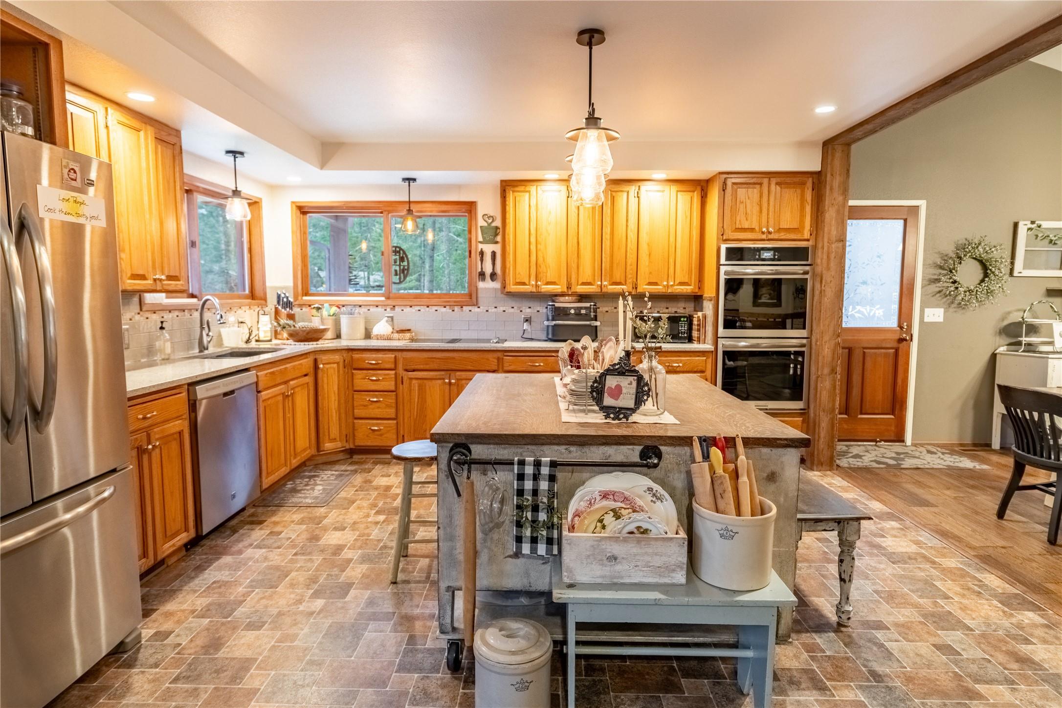 55 Shalom Kerry Road Libby, MT 59923 - Photo 8 of 102 Gallery Image 8