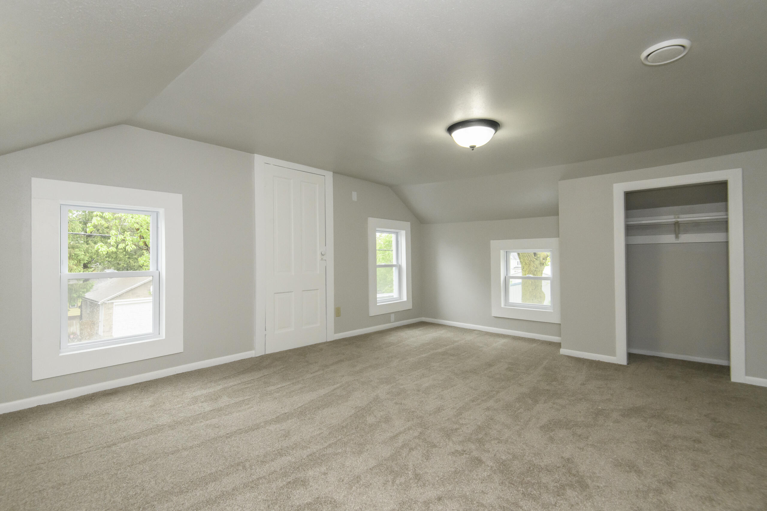 244 South Ridge Street Hustisford, WI 53034 - Photo 18 of 38 244 S Ridge-31