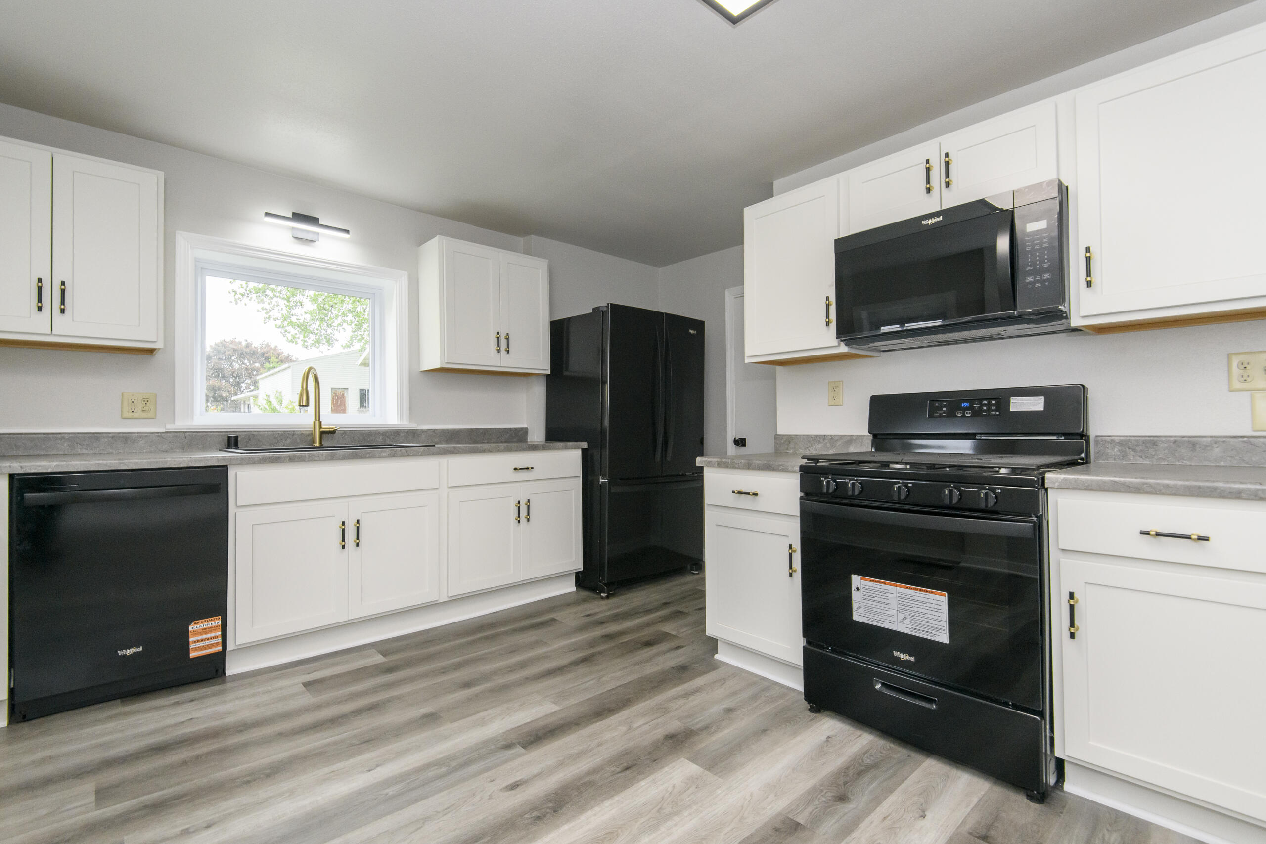 244 South Ridge Street Hustisford, WI 53034 - Photo 6 of 38 244 S Ridge-23