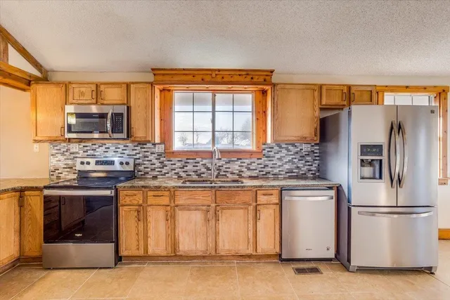 $230,000 | 1771 East 160th Street South, Geuda Springs, KS 67051